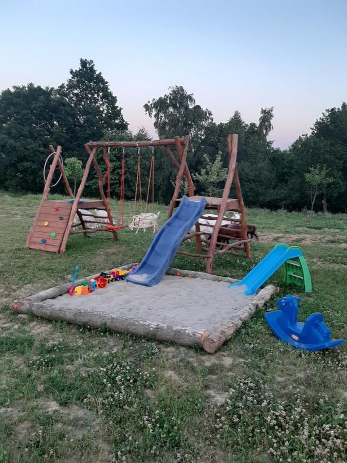 Gosp. Agroturystyczne Stary Gaj Zerkowice Exterior foto